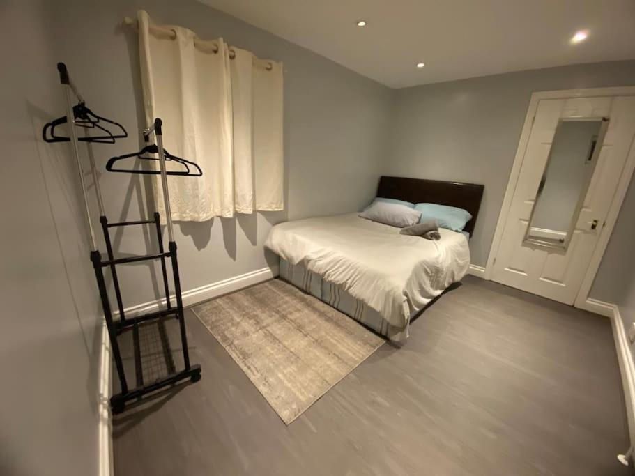 Spacious 2 Bedroom Flat Londres Extérieur photo